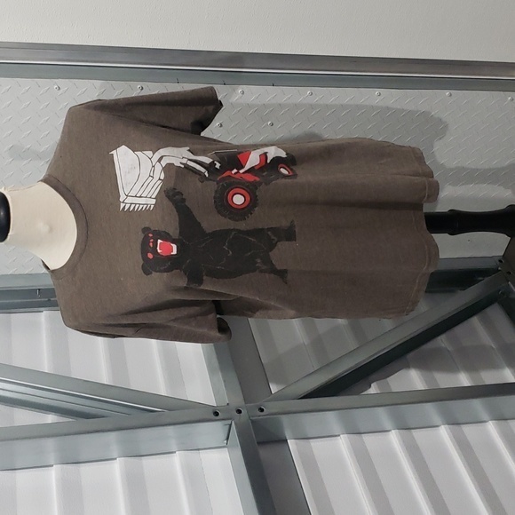 Mens XLARGE t-shirt‎ - Picture 1 of 6